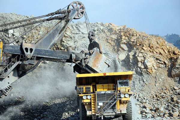 Chinese copper smelters to trim output