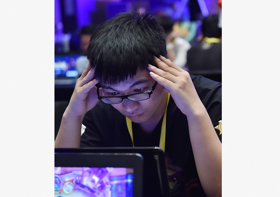 Daily life of web celebrity in Shanghai