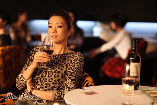 Different looks of Gong Li in 'What Women Want'