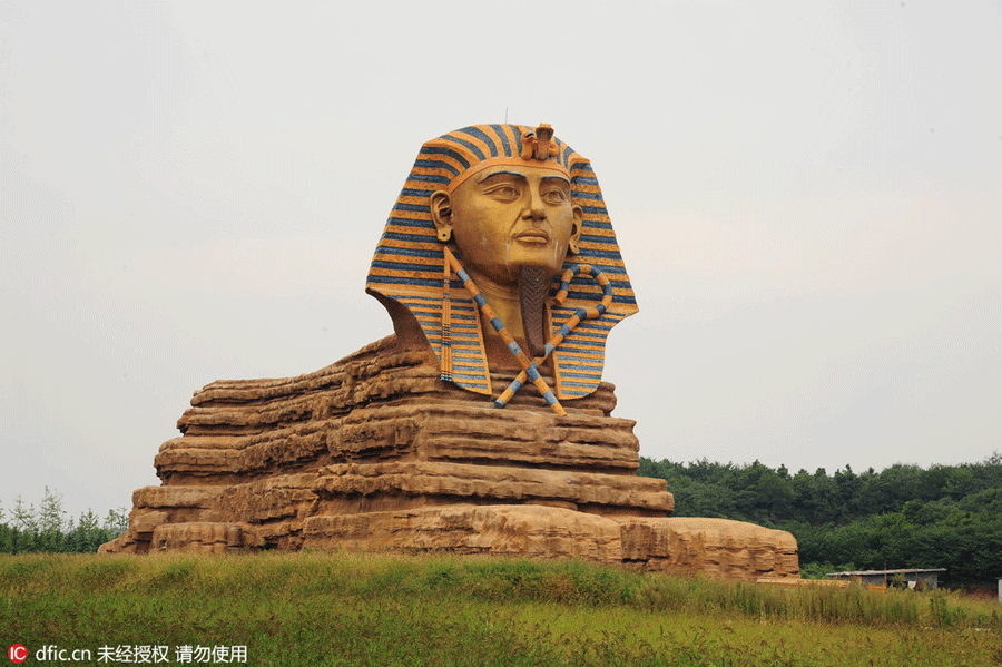 'Weird' new buildings banned in Chinese cities