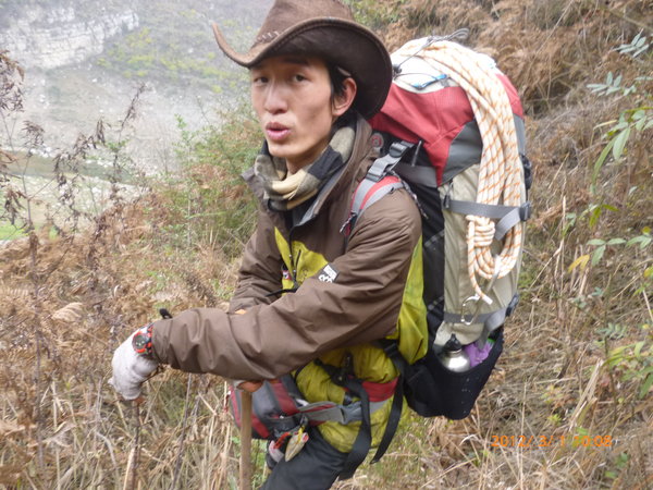 Body of hiker found in 215m-deep cave