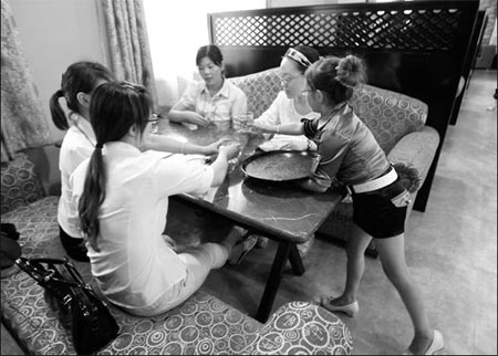 Restaurant makes short work of hiring recruits