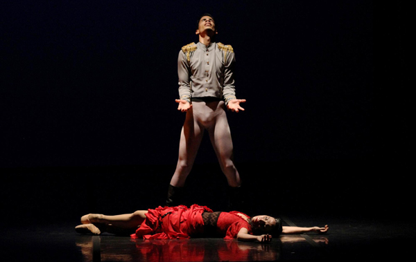 Wang Yun awarded the Gloria Grand Prix