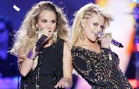 Lighting designer hopes to shine on China tour