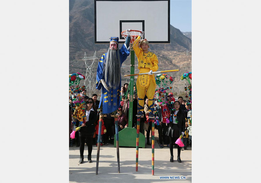 Shehuo performed to mark Spring Festival in China's Gansu