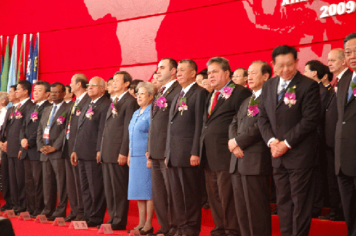 廈門投洽會最耀眼的游客-吳儀