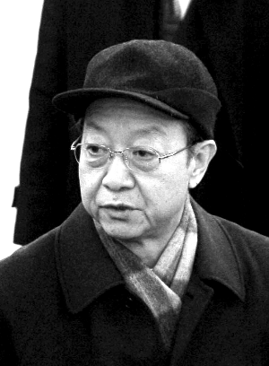 李毅中稱網(wǎng)絡(luò)實(shí)名制是方向 解釋政府網(wǎng)站為何被黑