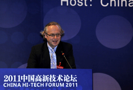 2011低碳技術與新能源發展峰會隆重舉行