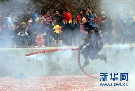 和而不同：各地拜年方式大掃描