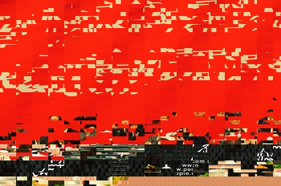 秦光榮：深入群眾魚得水 脫離群眾樹斷根