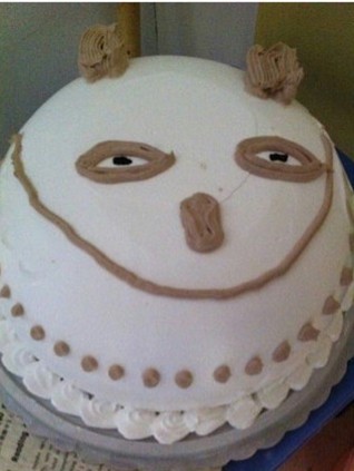 吃蛋糕毀三觀 真特么坑死爹??！