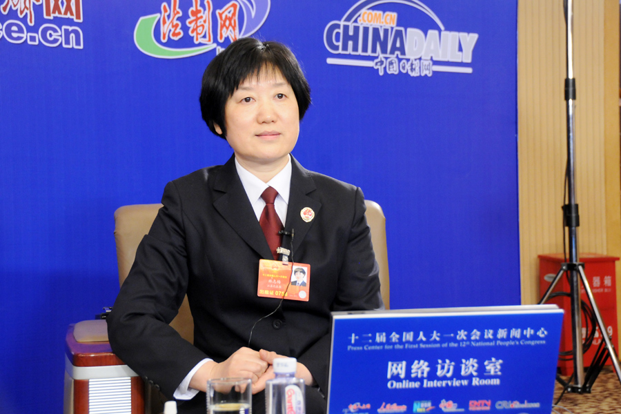 林志梅在訪談現場