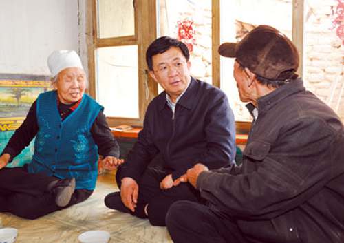 豐立祥：要千方百計為群眾解難題辦實事