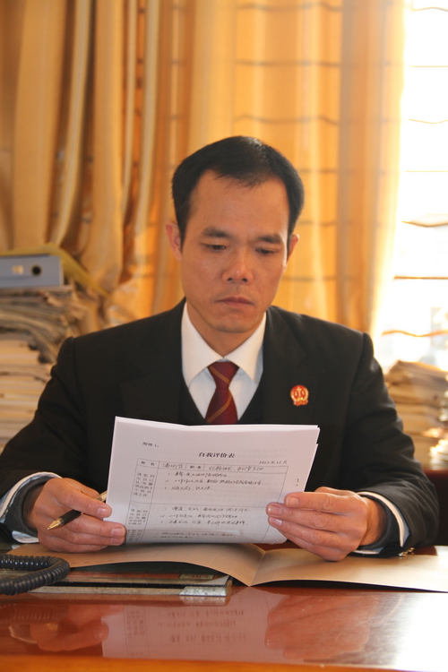 蒙志華：人民群眾的貼心人