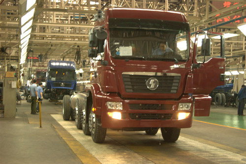 逆市揚帆:陜汽寶華產值增長達到74%