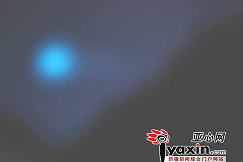 新疆11日出現(xiàn)不明飛行物