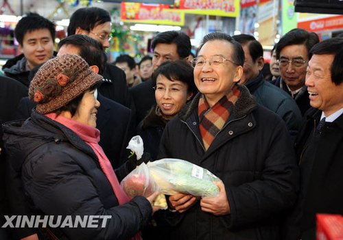 溫家寶總理在北京考察工作紀(jì)實(shí)：歲寒尤應(yīng)念民生