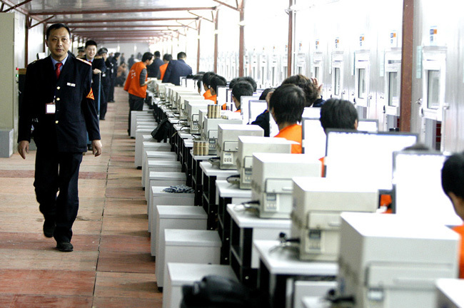 上海春運(yùn)火車(chē)票“大賣(mài)場(chǎng)”開(kāi)售