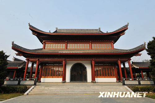 長沙橘子洲拱極樓外觀建設全面完工