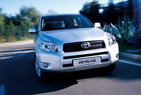 豐田遭遇全球質量危機 中國召回7.5萬余輛RAV4