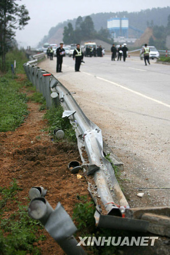 廣東惠州發生重大交通事故致14死9傷