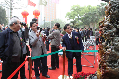 世界最大壽山石雕《春聲賦》赴滬亮相世博會(huì)（圖）