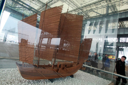 上海世博會中國船舶館布展完成