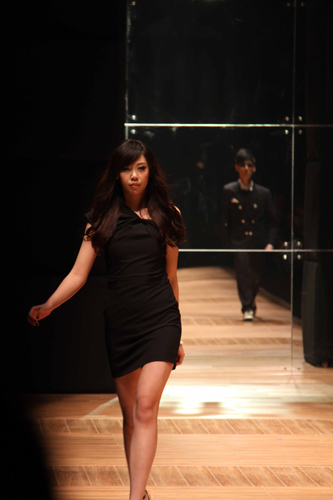 首屆海西國際時裝周開幕 流行時尚風席卷石獅