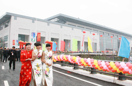 朱清：臺媒高度關注26日開通的“福廈高鐵”