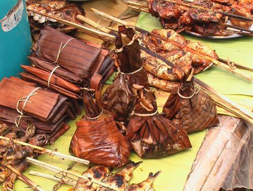 西雙版納熱帶植物園內的歡樂傣族年