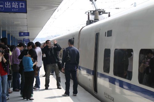 福廈高鐵首發啟程 海西高鐵時代來臨