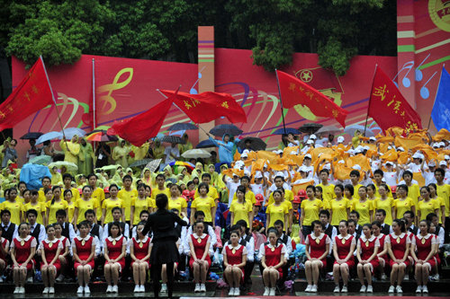 紅歌唱響青年節