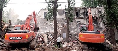 北京拆除蟻族聚居地唐家嶺村違章建筑(圖)