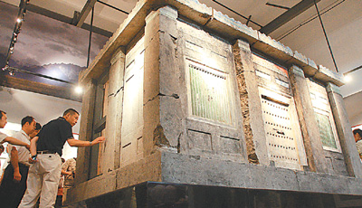 國家一級文物追回記 盜墓賊稱文物工作者太傻(圖)