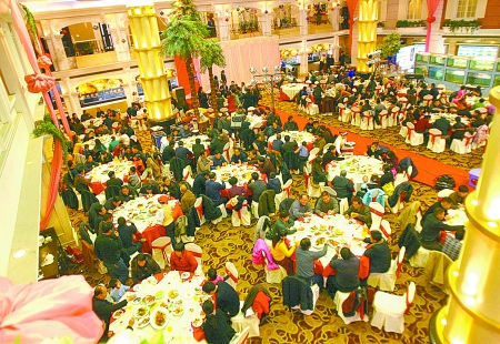 河南人結婚平均要花費5萬元 婚宴占比重最大