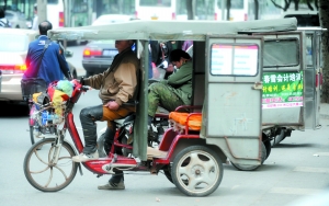 北京查處黑車一律處以2萬(wàn)元罰款直至拘留的高限處罰