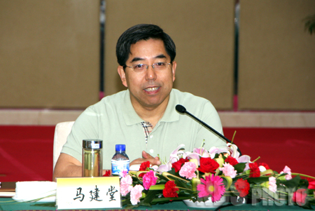 國家統(tǒng)計(jì)局長：經(jīng)濟(jì)數(shù)據(jù)要經(jīng)得起市場和歷史檢驗(yàn)