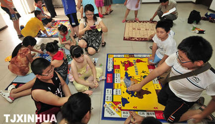 小學(xué)生安全教育走近暑期夏令營(yíng)