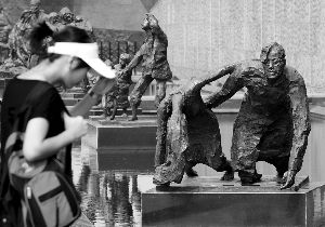 各地紀念抗戰勝利65周年 老兵憶往昔難掩激動