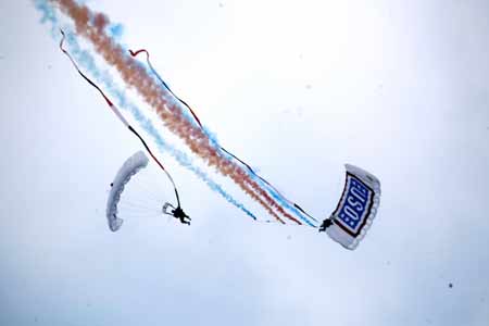 2010中國國際航空體育節表演精彩紛呈（二）