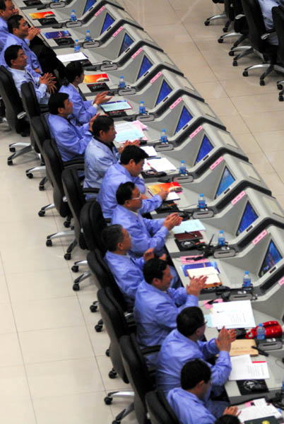 “嫦娥二號”第三次近月制動成功完成(組圖)