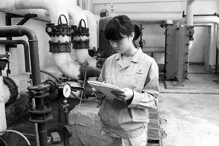 暖氣費捆綁物業費 市民可撥打物價局電話投訴他