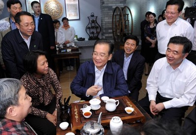 溫家寶赴廣州珠海考察了解經濟社會發(fā)展情況