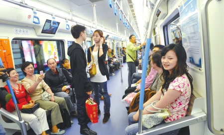 成都地鐵將推冬季“溫暖”服務 加熱不銹鋼坐椅