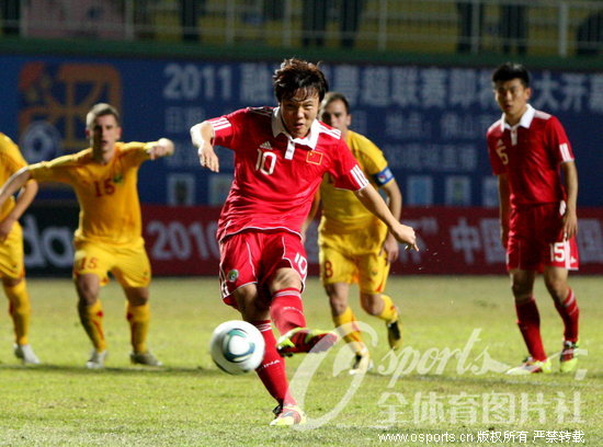 熱身賽-鄧卓翔點球絕殺 國足1-0小勝馬其頓