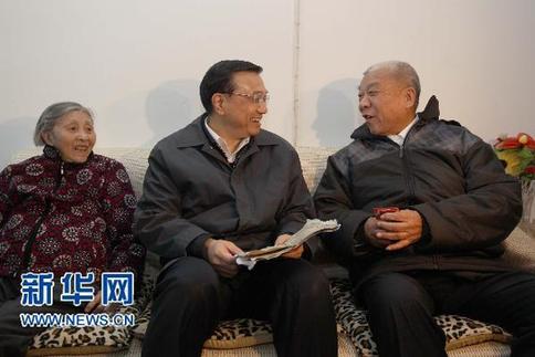 與人民在一起——中國領導人的一年足跡