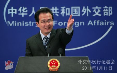 外交部發言人洪磊就參觀伊核設施、中美軍事交流等答記者問