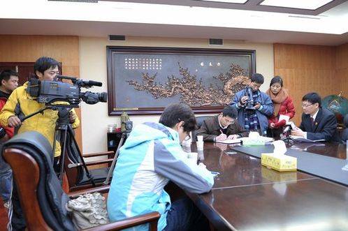 河南啟動“時建鋒因詐騙被判無期徒刑案”再審程序