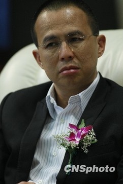 李澤楷發聲明否認付梁洛施億元分手費 無第三者