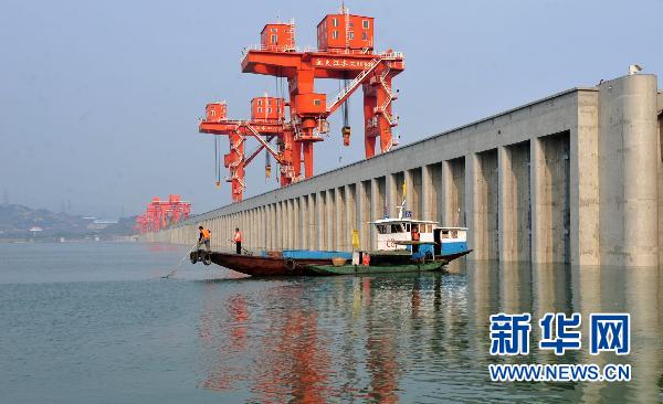 南方旱澇連災為氣候原因造成 非三峽工程